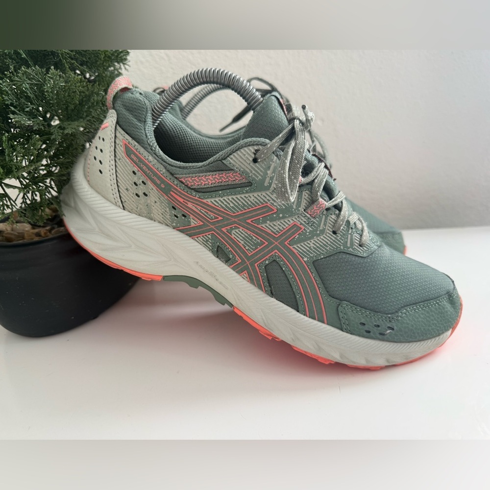 Asics Gel aventure 9 Women's Sage Green and Coral Athletic Running Shoes